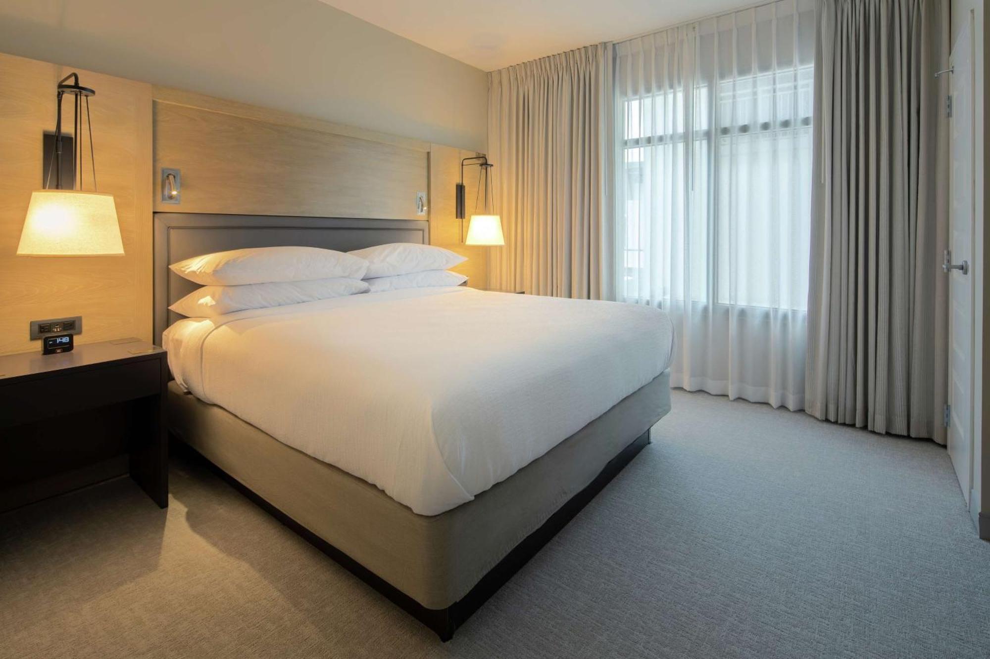 เอ็มบาสซี สวีท บาย ฮิลตัน เซนต์ออกัสติน บีช-โอเชียนฟรอนต์ รีสอร์ต Hotel ภายนอก รูปภาพ